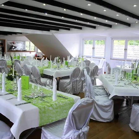 Hotel & Gastropark Loemuehle 3*